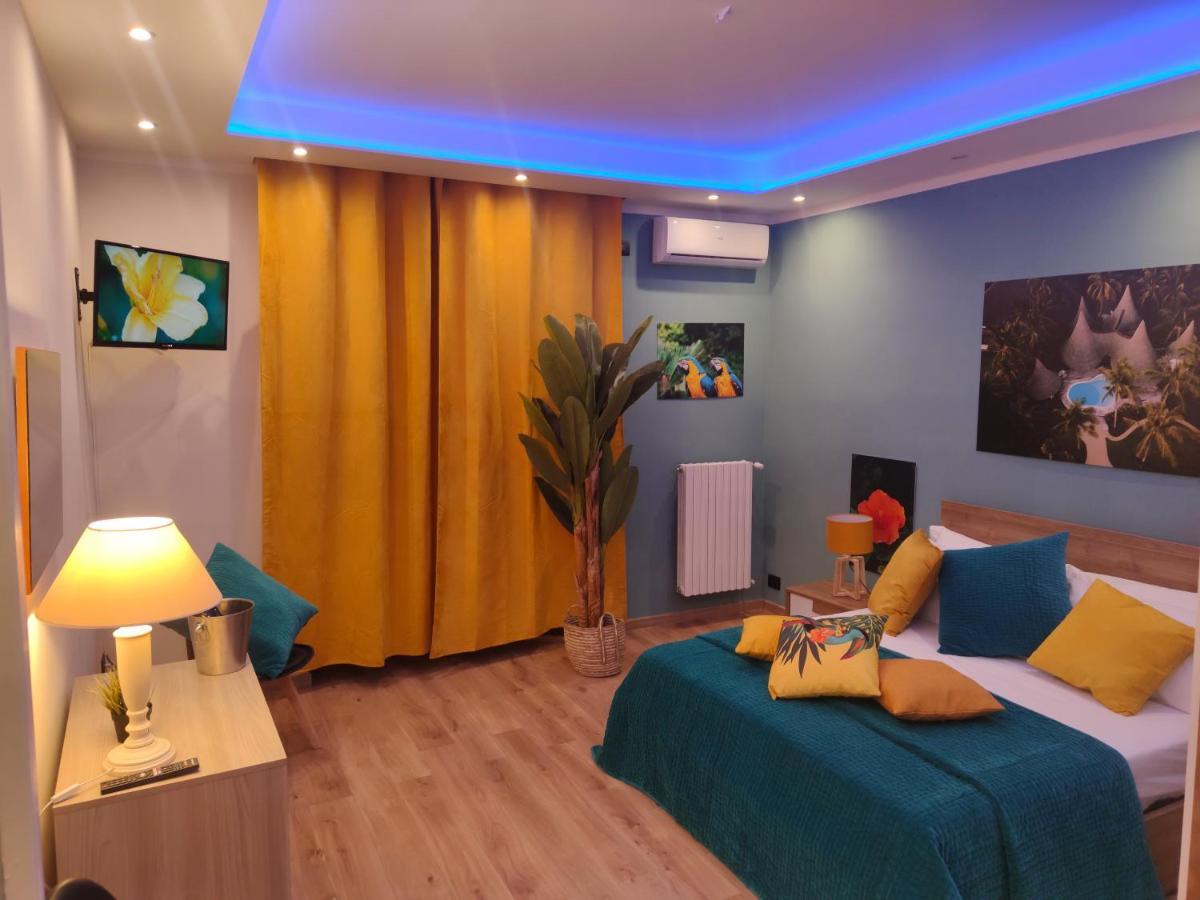 Suite Maison Tropical - Luxury Apartment In Bari Zewnętrze zdjęcie